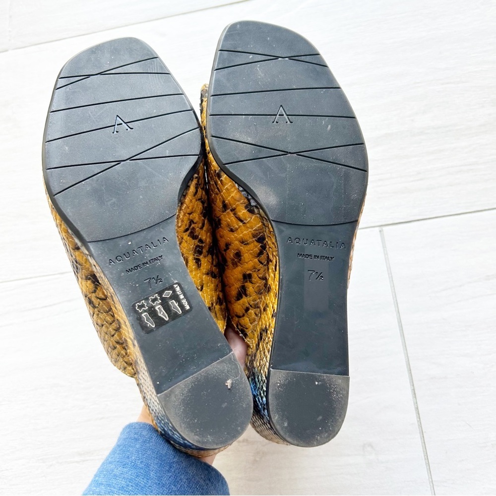 Aquatalia Made in Italy Leather Yellow & Blue Snake Peep Toe Wedge Sandals 7.5 - Picture 6 of 7